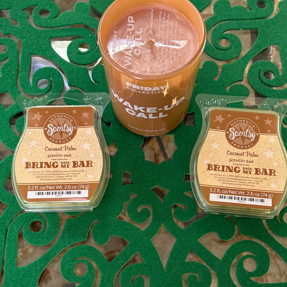 2 Scentsy Coconut Palm Wax Bars & Friday Collective Orange Candle